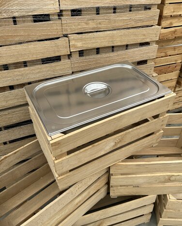 Stevige Houten kist L54 nieuw ( Geschikt voor binnenbak chafing dish  )  