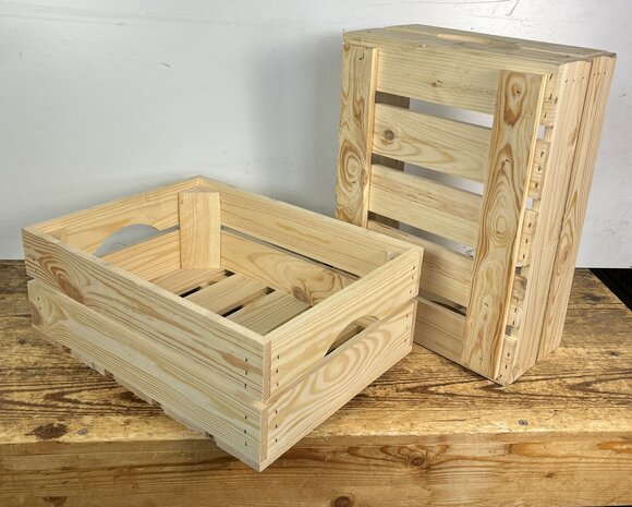 Nieuw houten kistje met handgrepen L40xB30xH15 - 2e keus
