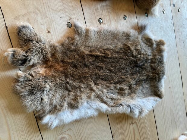 Konijnenvacht Natural ass  2e keus