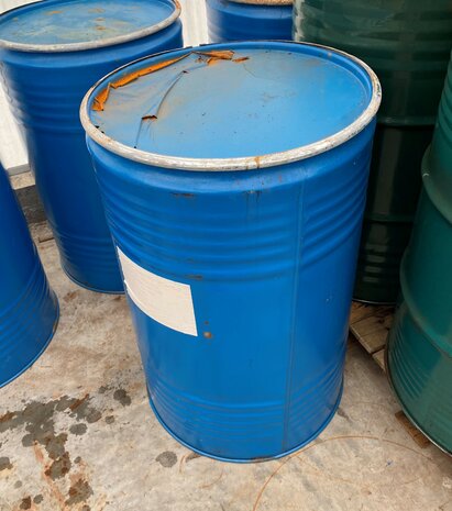 Vat 200 liter divers 2e keus
